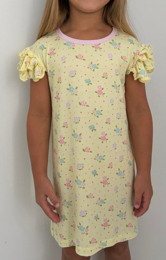 Dots and Daisies - Nightgown